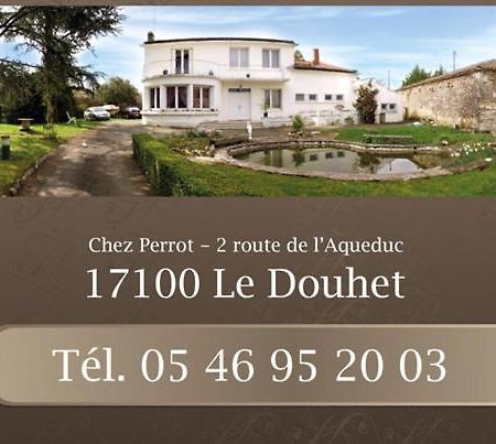 Gîte de l'Aqueduc Le Douhet Extérieur photo