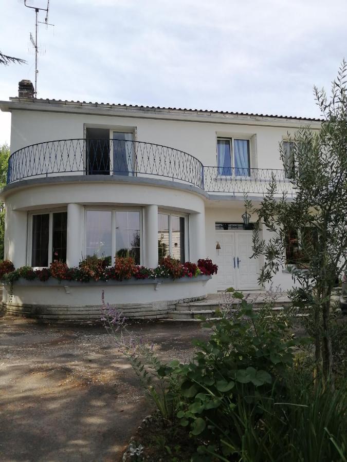 Gîte de l'Aqueduc Le Douhet Extérieur photo